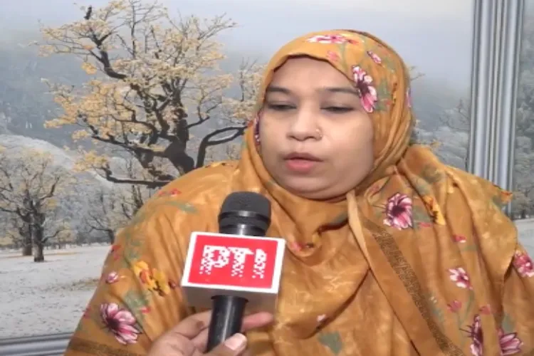 Deaf and mute Indian Umrah pilgrims stranded in Saudi Arabia; families seek help from the central government