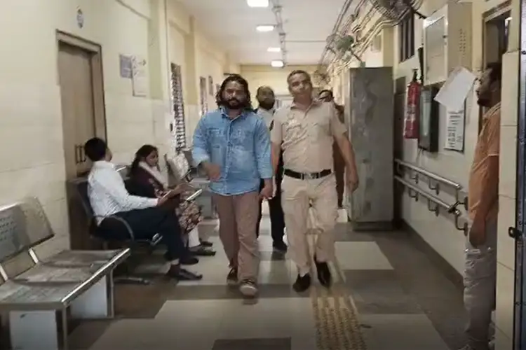 Delhi Court sends Amir Shokeen in 5 days police custody in racial remarks case