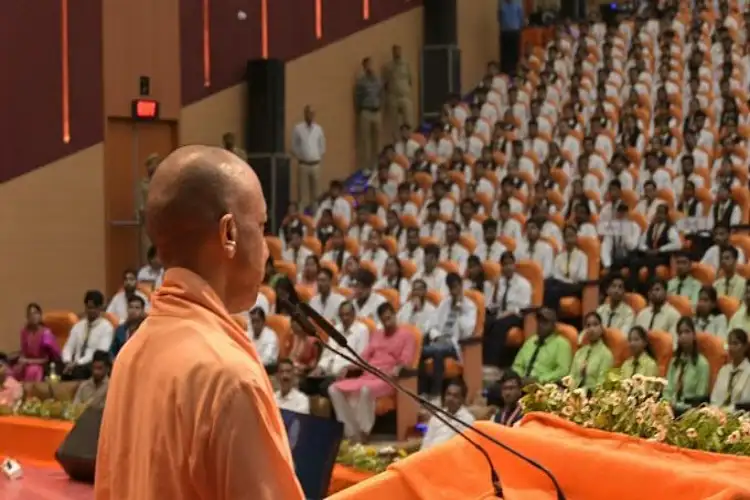 Valmiki Jayanti: CM Yogi Adityanath gifts ₹411 cr infrastructure push to Kanpur, focuses on youth and tech innovation