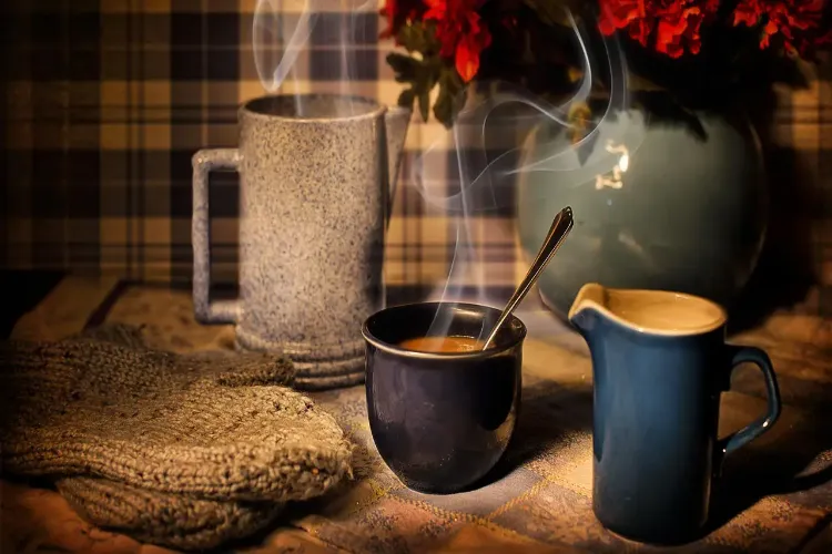 Tea or coffee after a meal—which is better for digestion?