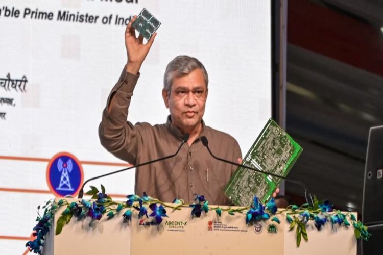 In lieu of Rs 19,000 crore incentive on mobile PLI, the government got Rs 3.25 lakh crore from taxes: Vaishnav