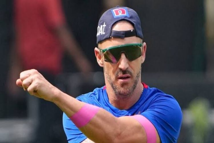 Removing Dhoni from RPS captaincy was shocking, Smith handled the situation well: Du Plessis