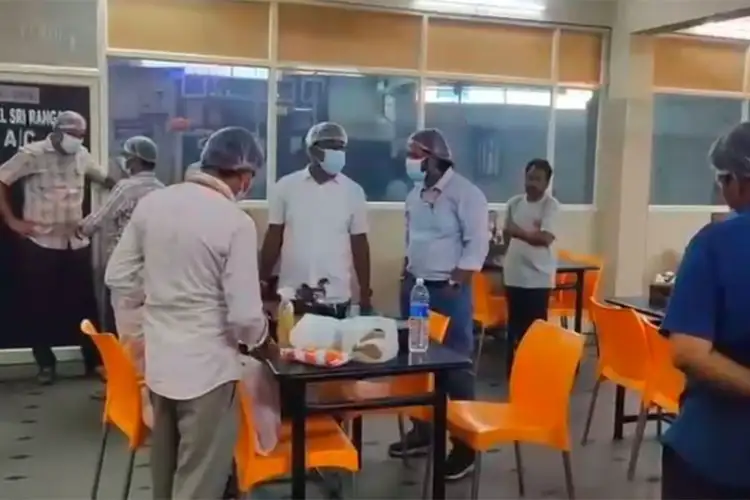 Karnataka: Rotten meat, expired food found during hotel raids in Ballari; two hotels fined Rs 25,000