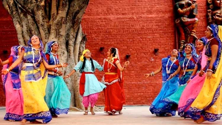 बिहार के कला विश्वविद्यालय में नृत्य, संगीत, लोक कलाओं और ललित कलाओं का प्रशिक्षण दिया जाएगा. (फाइल फोटो)