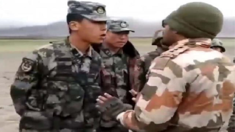 अब नाकुला में भिड़े भारत और चीन के सैनिक (फाइल फोटो)