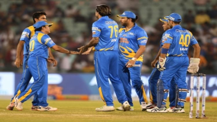 वेस्टइंडीज पर रोमांचक जीत के साथ इंडिया फाइनल में 