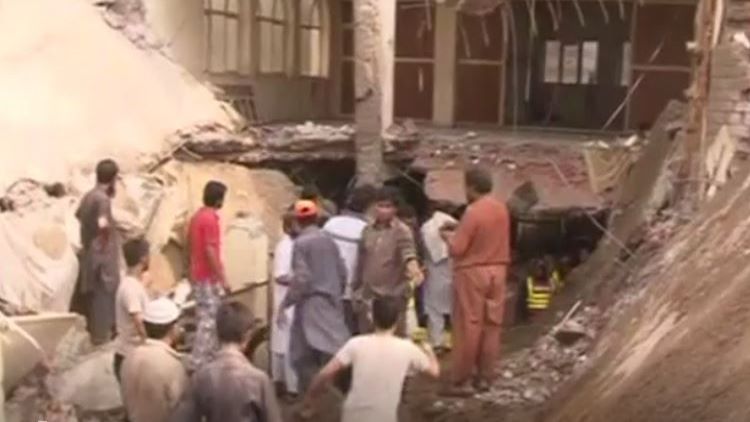 लाहौर में मस्जिद ढहने से 3 की मौत