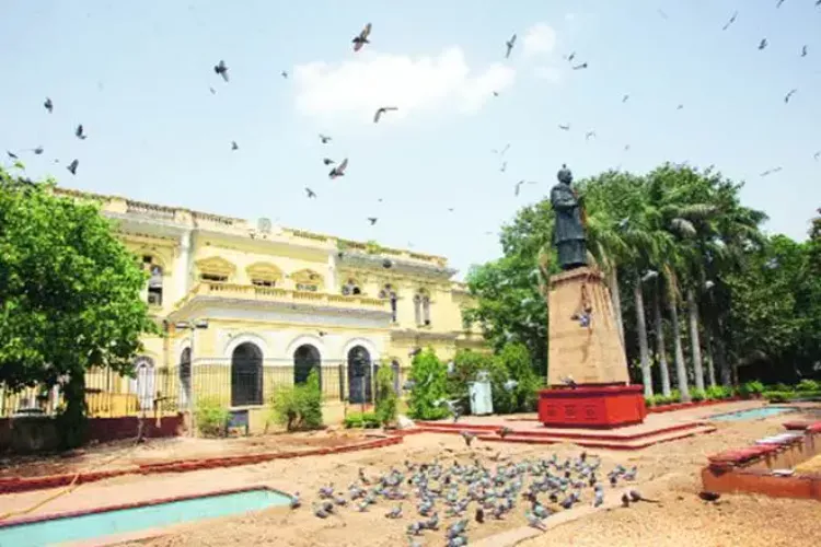 Chandni Chowk's historic Town Hall to become a Global Heritage Centre.