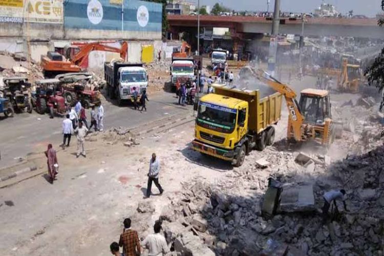 Over 250 houses and shops in Jaipur are under the anti-encroachment drive.